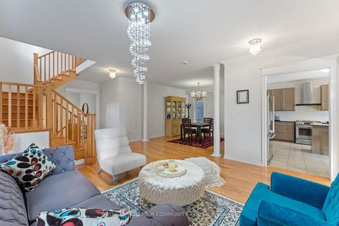 Photo 9 at 7 Sundew Lane, Oak Ridges Lake Wilcox, Richmond Hill