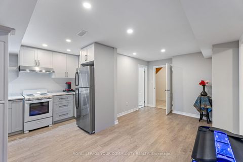 Photo 36 at 7 Sundew Lane, Oak Ridges Lake Wilcox, Richmond Hill
