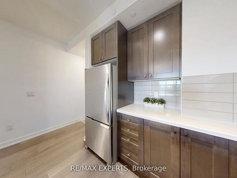 Photo 6 at 326 - 555 William Graham Drive, Rural Aurora, Aurora