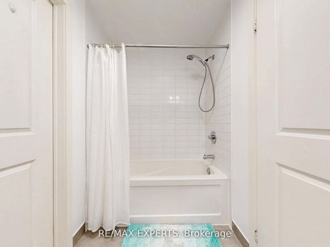 Photo 10 at 326 - 555 William Graham Drive, Rural Aurora, Aurora