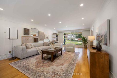 Photo 6 at 22 Richdale Court, Rosethorn, Toronto