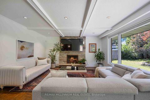 Photo 11 at 22 Richdale Court, Rosethorn, Toronto