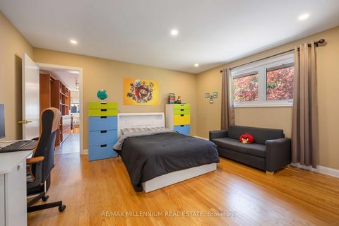 Photo 20 at 22 Richdale Court, Rosethorn, Toronto
