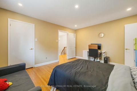 Photo 21 at 22 Richdale Court, Rosethorn, Toronto