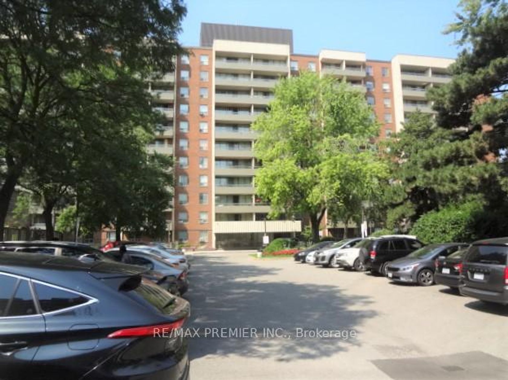 1113 - 9 Four Winds Drive, York University Heights, Toronto 