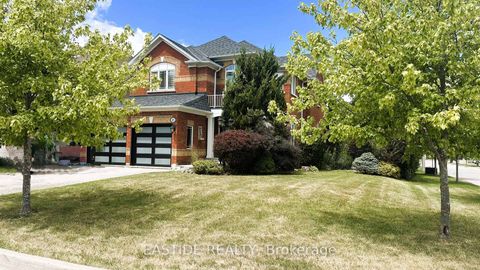Photo 1 at 29 Wolfson Crescent, Oak Ridges Lake Wilcox, Richmond Hill