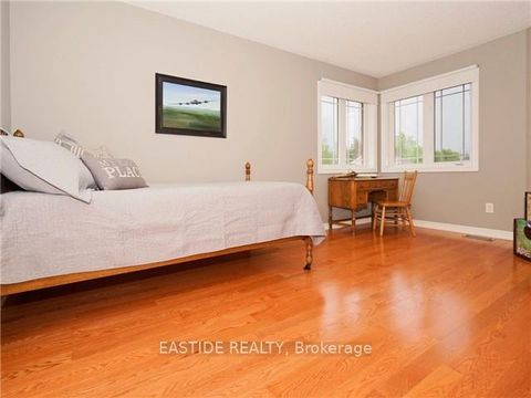 Photo 14 at 29 Wolfson Crescent, Oak Ridges Lake Wilcox, Richmond Hill