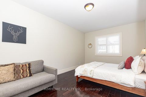 Photo 20 at 220 Weldrick Road W, Observatory, Richmond Hill