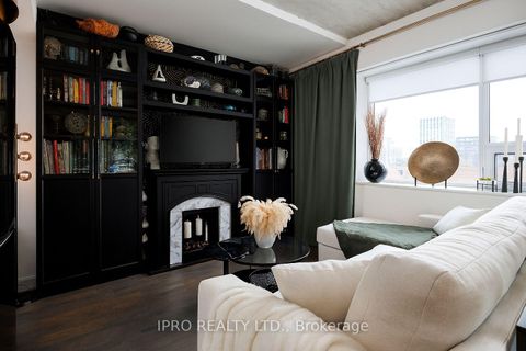 Photo 3 at 203 - 51 Lady Bank Road, Queensway, Toronto