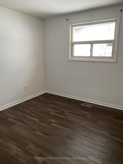 Photo 2 at 7 Dunlop Avenue, Birchmount, Toronto
