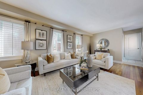 Photo 7 at 240 Lexington Road, RO River Oaks, Oakville