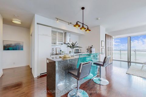 Photo 4 at 5304 - 12 York Street, Waterfront Communities C1, Toronto