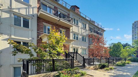 Photo 1 at 218 - 17 Coneflower Crescent, Branson, Toronto