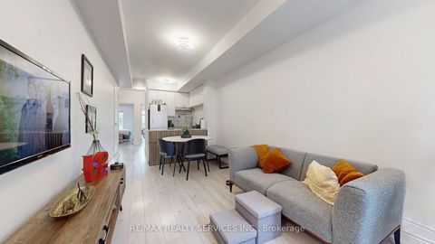 Photo 6 at 218 - 17 Coneflower Crescent, Branson, Toronto