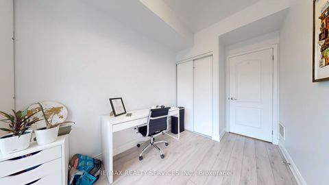 Photo 19 at 218 - 17 Coneflower Crescent, Branson, Toronto