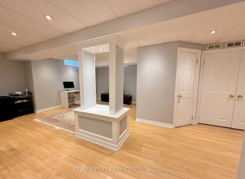 Photo 24 at 7 Love Run Road, Vellore Village, Vaughan
