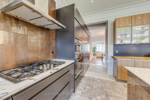 Photo 24 at 132 Crestwood Road, Yorkhill, Vaughan