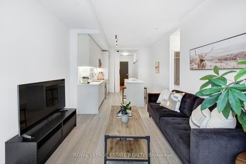 Photo 7 at 808 - 286 Main Street, Danforth, Toronto