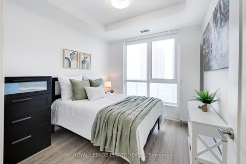 Photo 9 at 808 - 286 Main Street, Danforth, Toronto