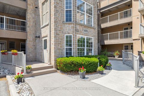 Photo 3 at 408 - 1470 Bishops Gate, GA Glen Abbey, Oakville