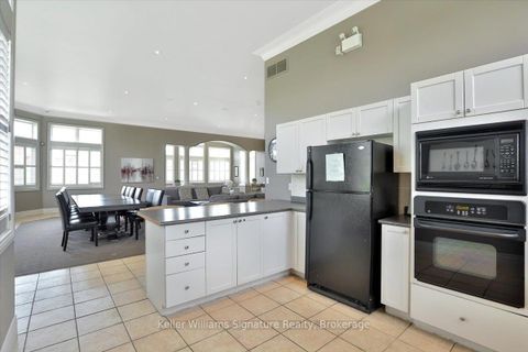 Photo 34 at 408 - 1470 Bishops Gate, GA Glen Abbey, Oakville