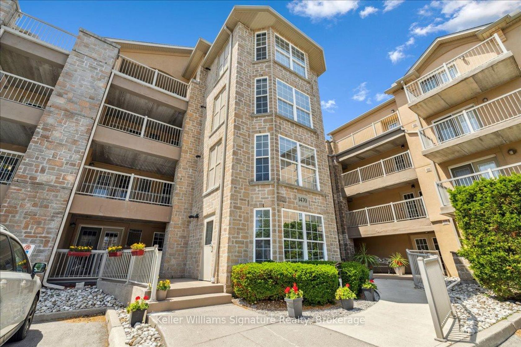 408 - 1470 Bishops Gate, GA Glen Abbey, Oakville 