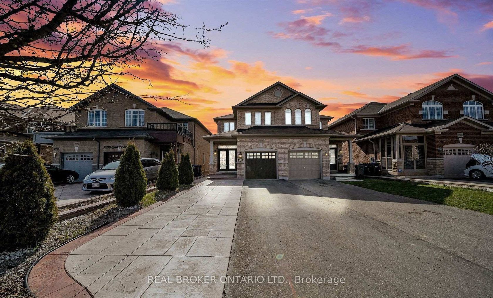 7402 Saint Barbara Boulevard, Meadowvale Village, Mississauga 