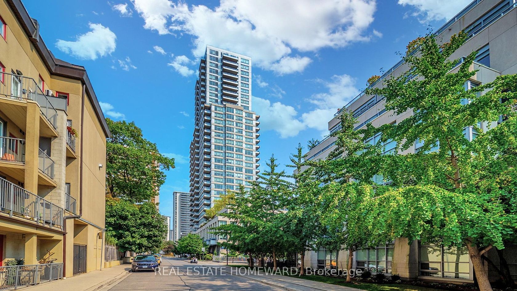 2706 - 500 Sherbourne Street, North St. James Town, Toronto 