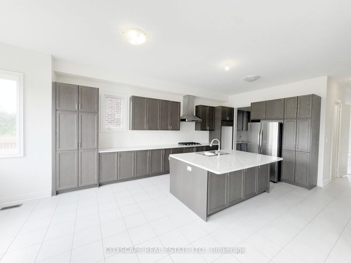 Photo 4 at 76 Elstone Place, Waterdown, Hamilton