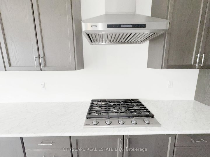 Photo 6 at 76 Elstone Place, Waterdown, Hamilton