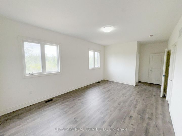 Photo 16 at 76 Elstone Place, Waterdown, Hamilton