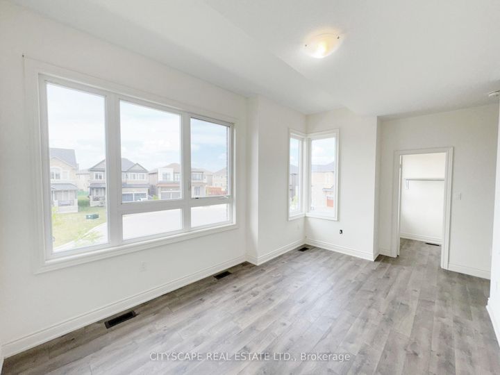 Photo 27 at 76 Elstone Place, Waterdown, Hamilton