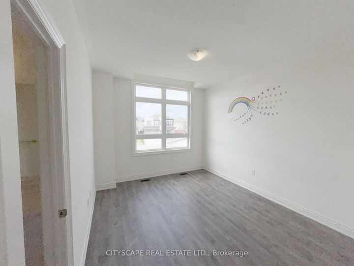 Photo 31 at 76 Elstone Place, Waterdown, Hamilton