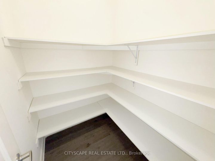 Photo 34 at 76 Elstone Place, Waterdown, Hamilton