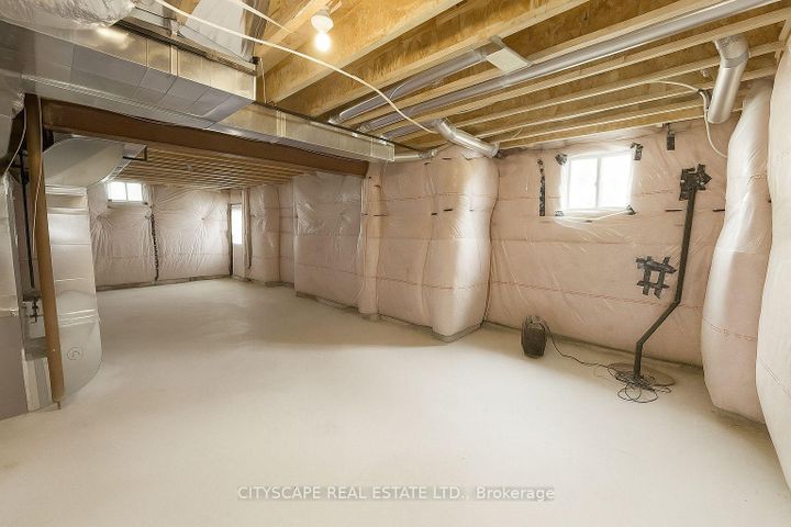 Photo 37 at 76 Elstone Place, Waterdown, Hamilton