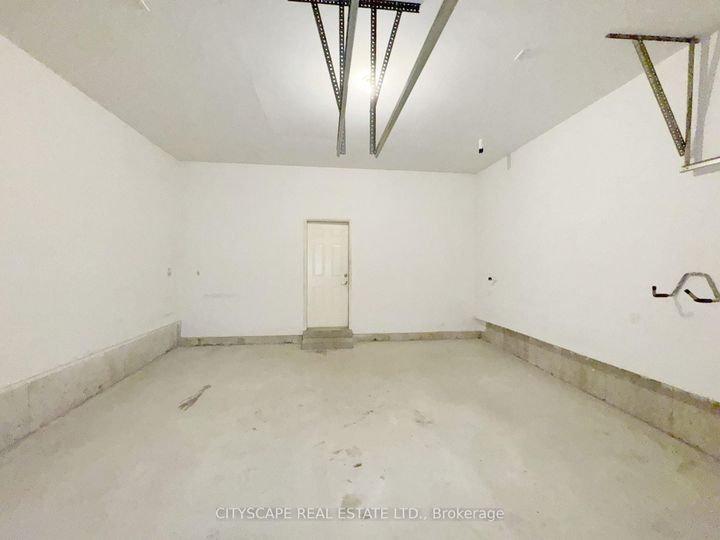 Photo 41 at 76 Elstone Place, Waterdown, Hamilton