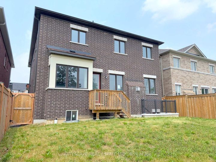 Photo 44 at 76 Elstone Place, Waterdown, Hamilton