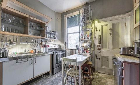 Photo 6 at 74 Homewood Avenue, South St. James Town, Toronto
