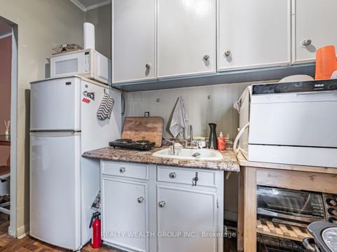 Photo 16 at 74 Homewood Avenue, South St. James Town, Toronto