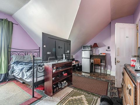 Photo 17 at 74 Homewood Avenue, South St. James Town, Toronto