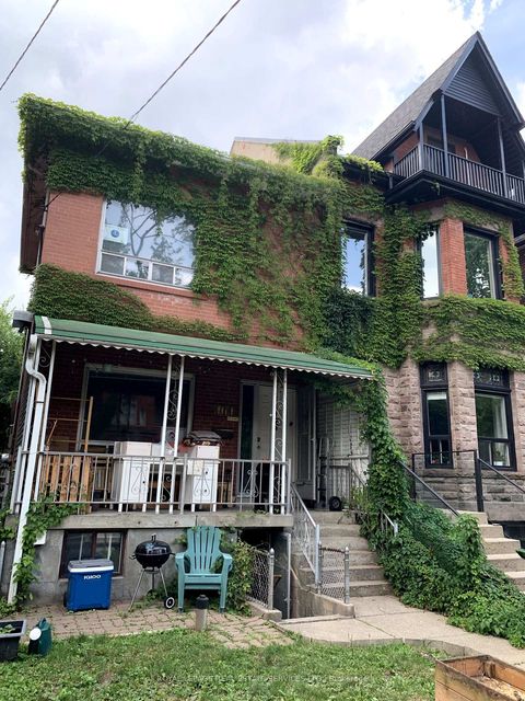 Photo 1 at 464 Euclid Avenue, Little Italy, Toronto