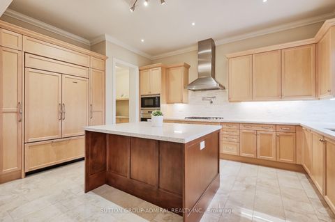 Photo 18 at 7 Kinghorn Road, King City, King