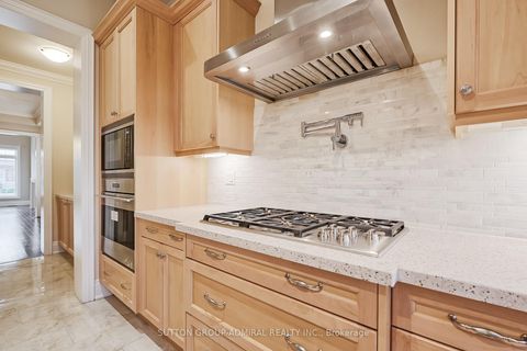 Photo 20 at 7 Kinghorn Road, King City, King