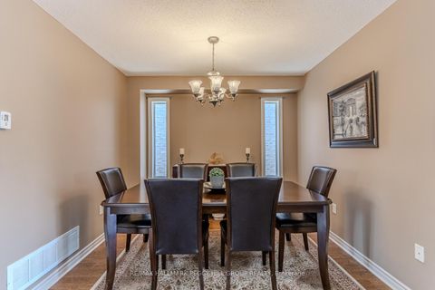 Photo 4 at 2 Northview Crescent, Northwest, Barrie Photo 4 at 2 Northview Crescent, Northwest, Barrie