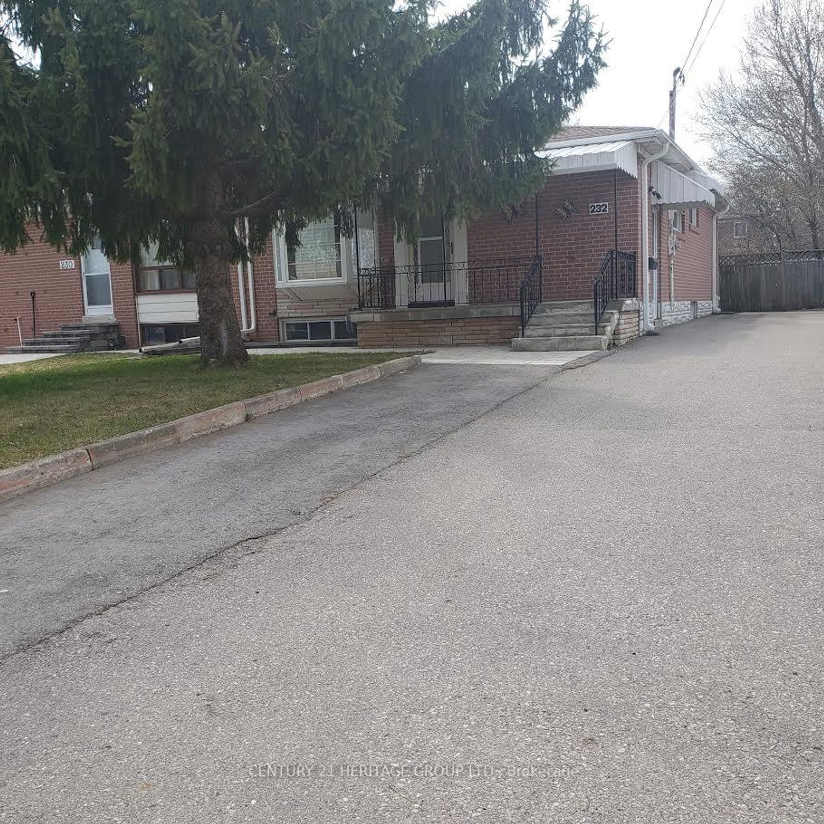 232 Blue Grass Boulevard, Crosby, Richmond Hill 