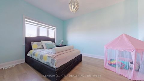 Photo 39 at 89 Germana Place, Maple, Vaughan