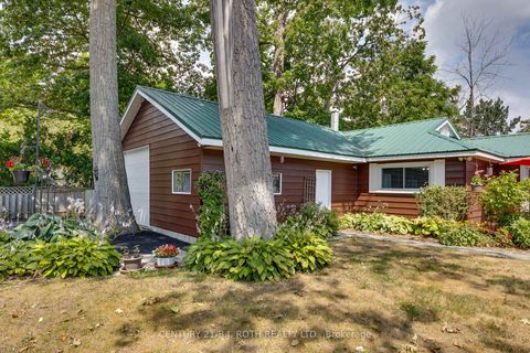 Photo 1 at 3929 Alderly Avenue, Rural Innisfil, Innisfil Photo 1 at 3929 Alderly Avenue, Rural Innisfil, Innisfil