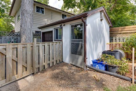 Photo 10 at 3929 Alderly Avenue, Rural Innisfil, Innisfil Photo 10 at 3929 Alderly Avenue, Rural Innisfil, Innisfil