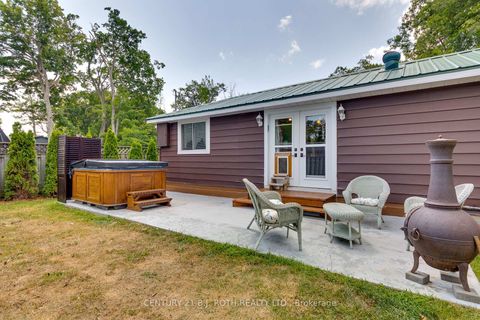 Photo 11 at 3929 Alderly Avenue, Rural Innisfil, Innisfil Photo 11 at 3929 Alderly Avenue, Rural Innisfil, Innisfil