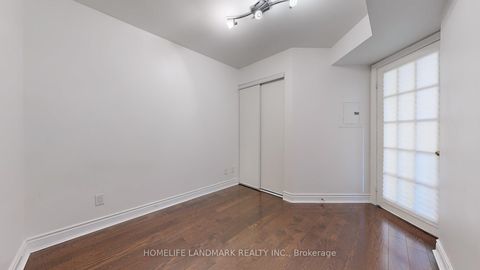 Photo 10 at 809 - 5 Northtown Way, Willowdale East, Toronto